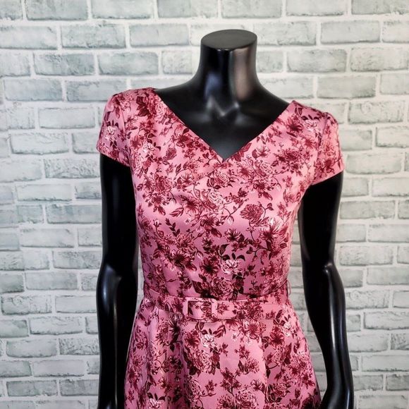 Girl Meets Glam Womens 2 Pink Floral Elle Brightex Duchess Satin Fit Flare Dress - Picture 2 of 9